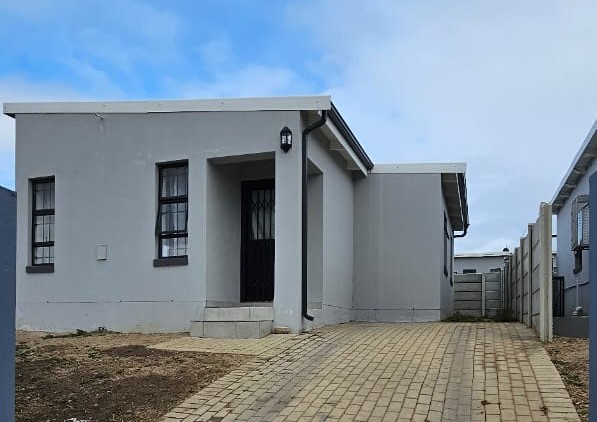 3 Bedroom Property for Sale in Pacaltsdorp Western Cape